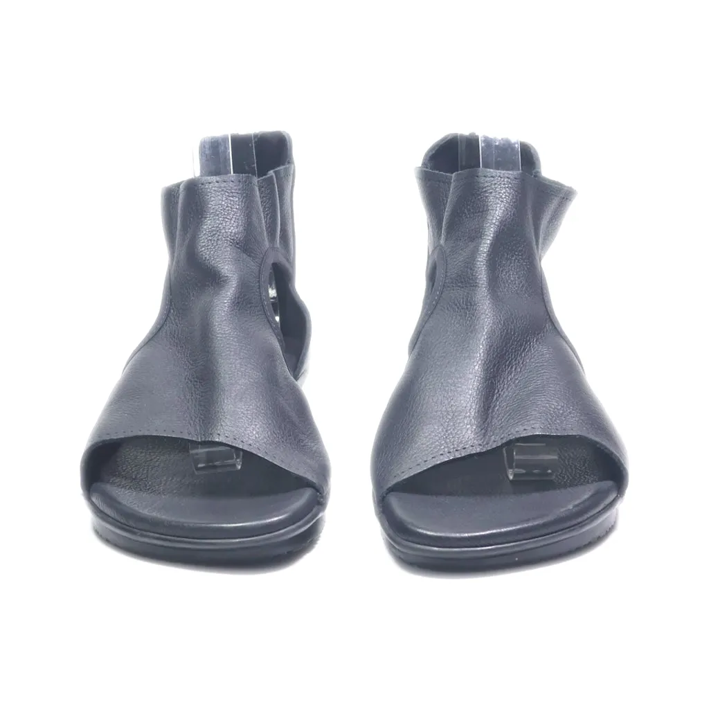 Arche Flat Sandals Leather Black Colour For Women