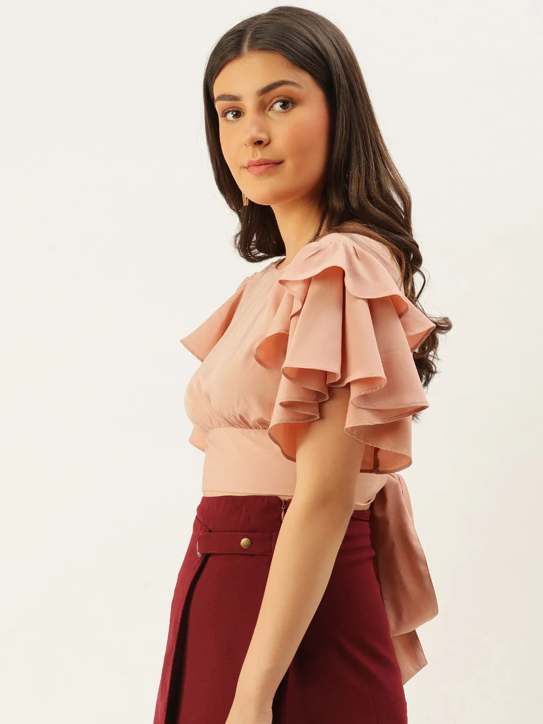 Berrylush Women Solid Peach Open-Back Blouson Crop Top