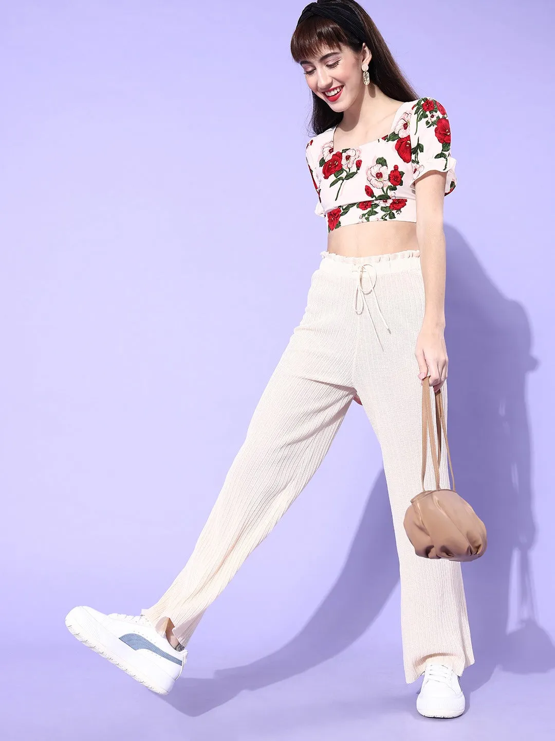 Berrylush Women White & Red Floral Printed Crepe Tie-up Fitted Crop Top