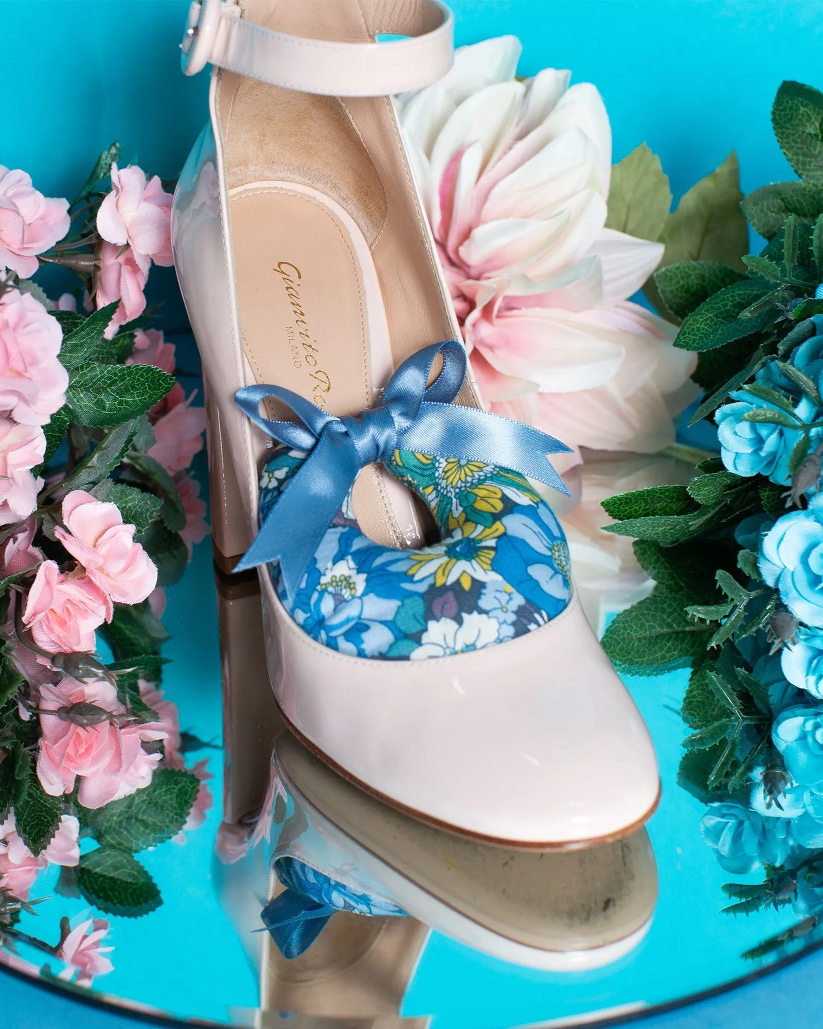 French Meadow Shoe Stuffer Inserts