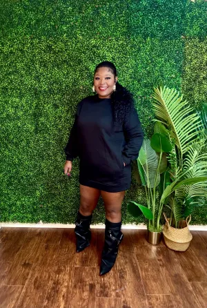 KEEPIN IT CUTE SWEATSHIRT DRESS (Black)