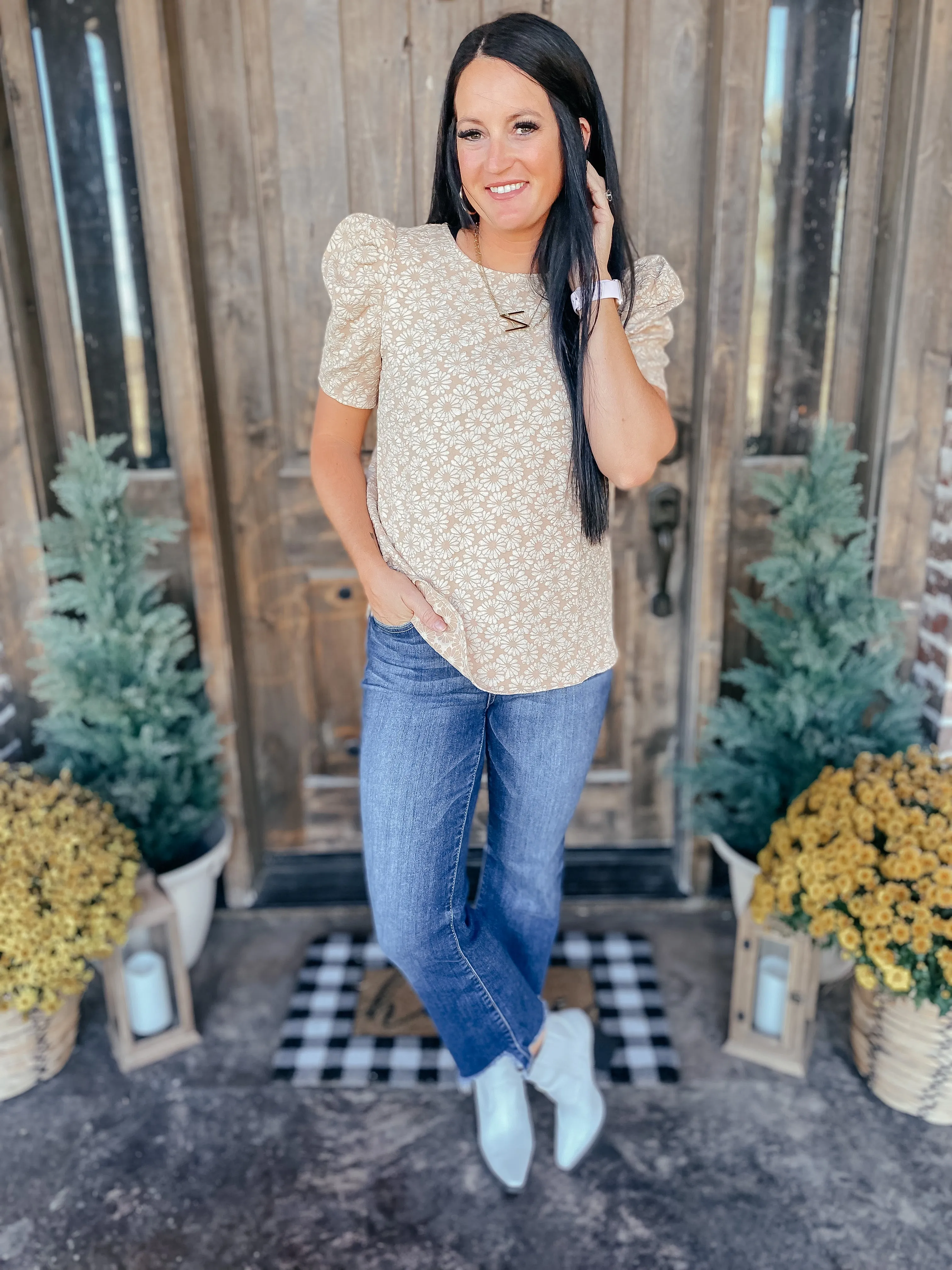 Kelsi Jacquard Puff Sleeve Top In Tan
